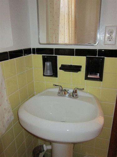 Cadet Motel Cornwall-on-Hudson Экстерьер фото