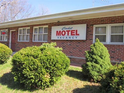 Cadet Motel Cornwall-on-Hudson Экстерьер фото